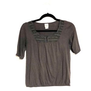 Cute Gray Shirt (Size Small)